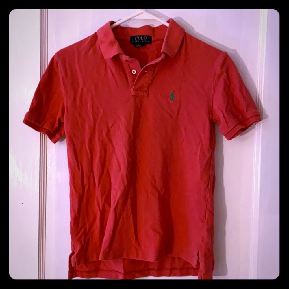Coral polo